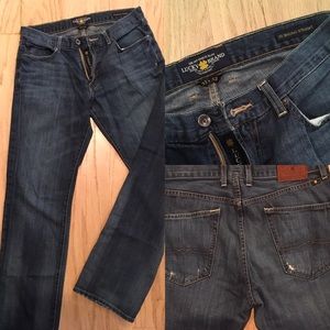 Men’s Lucky Brand jeans. 33 X 32